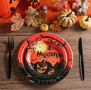 Jolly Chef's Affordable Bulk Paper Plates: Perfect for Halloween Celebrations - JOLLYCHEF