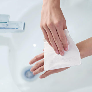 1 - Ply Solid White Paper Napkins - Restaurants & Weddings - JOLLYPACK - JOLLYCHEF