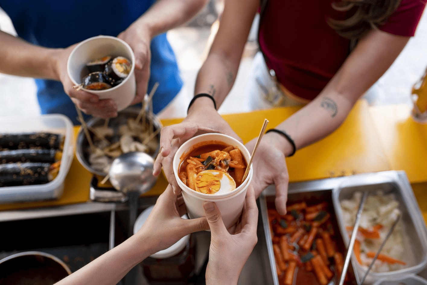 Why Paper Tableware is a Must-Have for Your Mobile Food Truck - JOLLYCHEF