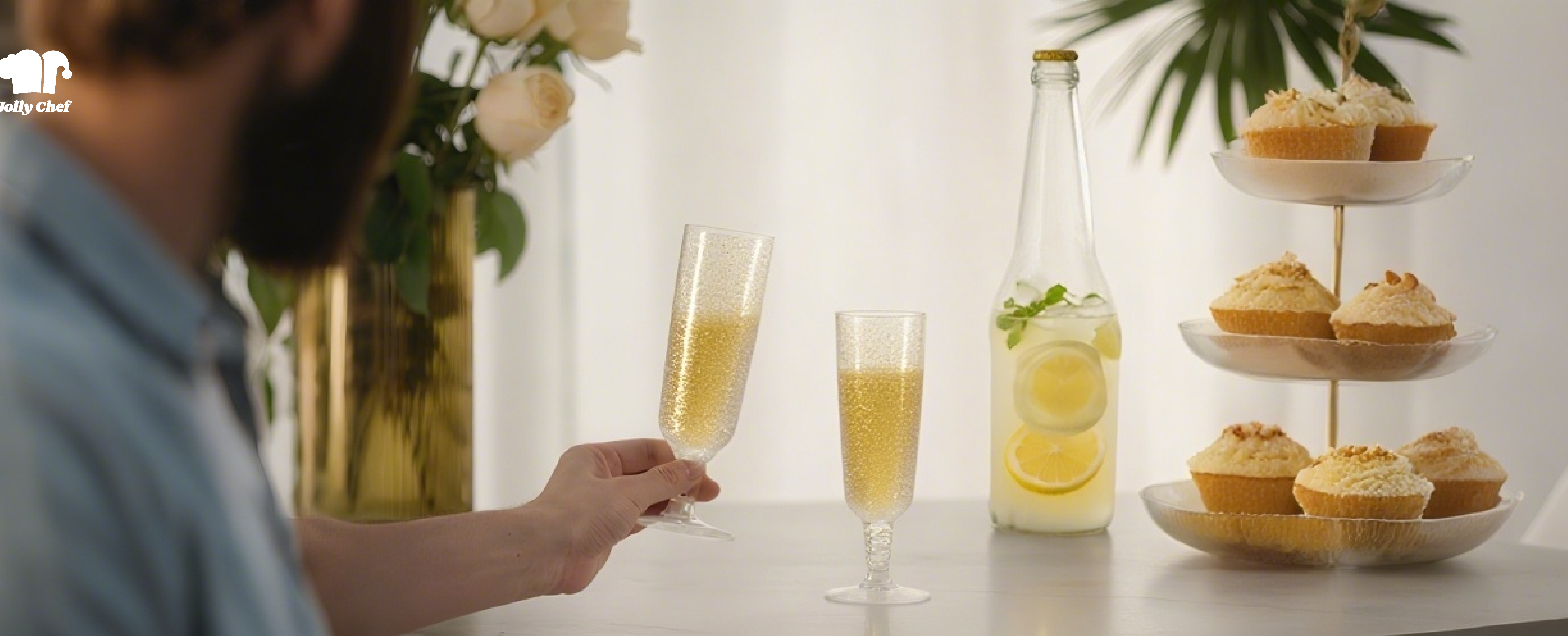 How to Enjoy Limoncello: Flavor, Cocktails & Glassware Tips - JOLLYCHEF