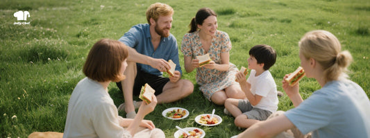 Outdoor Dining Made Easy: The Best Disposable Tableware for BBQs, Camping, and Picnics