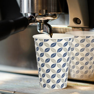 Jolly Chef 12oz disposable cup is filling coffee by coffee machine